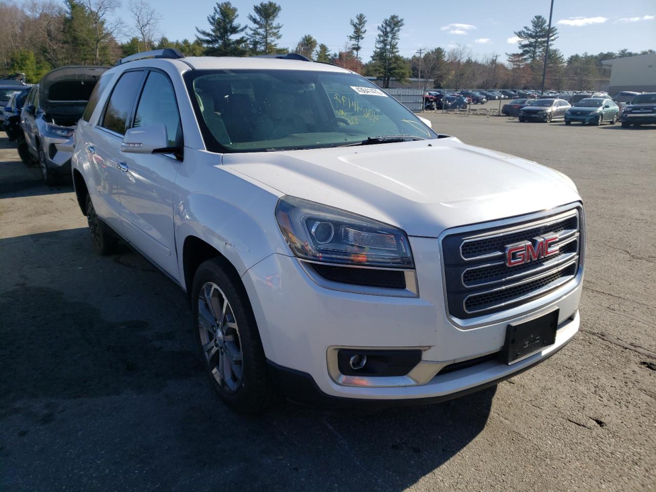 GMC ACADIA SLT 2016 with VIN 1GKKVRKD8GJ139350 - Photo from auction
