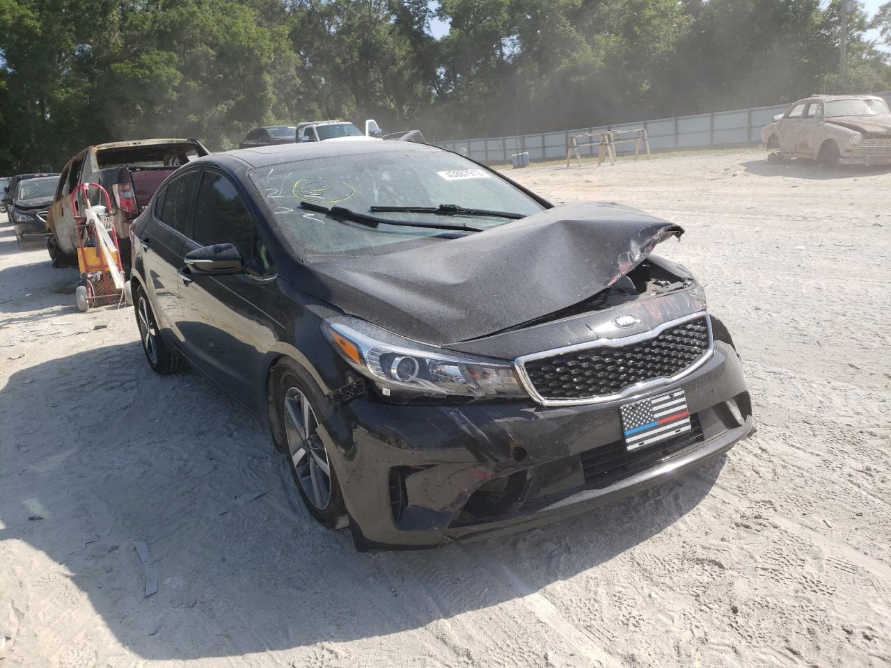 KIA FORTE EX 2017 con VIN 3KPFN4A89HE005272 - Foto de la subasta