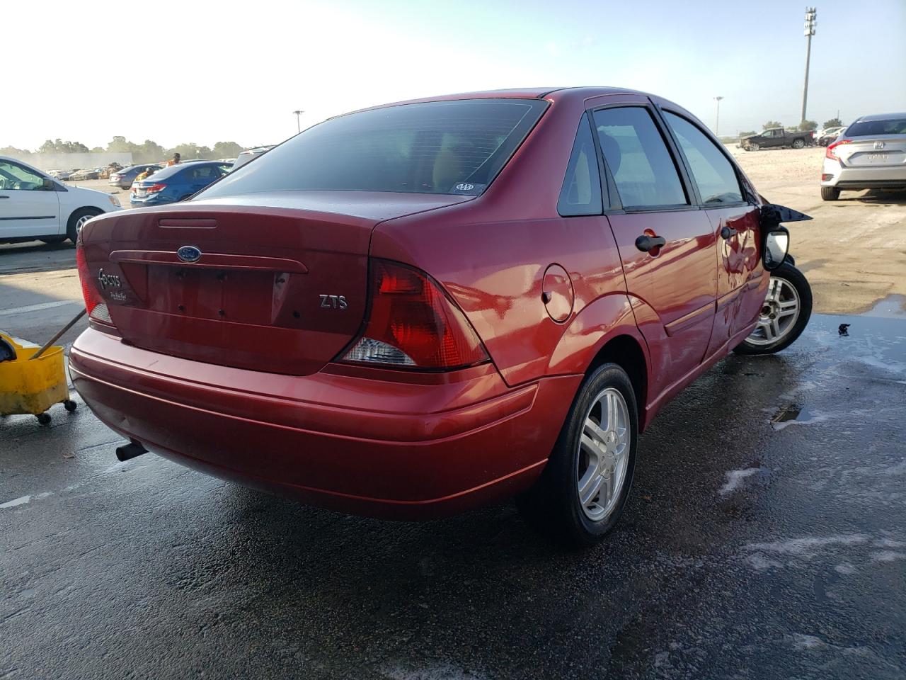 Photo 4 from auction – 2004 FORD FOCUS ZTS with VIN 1FAFP38Z84W182744