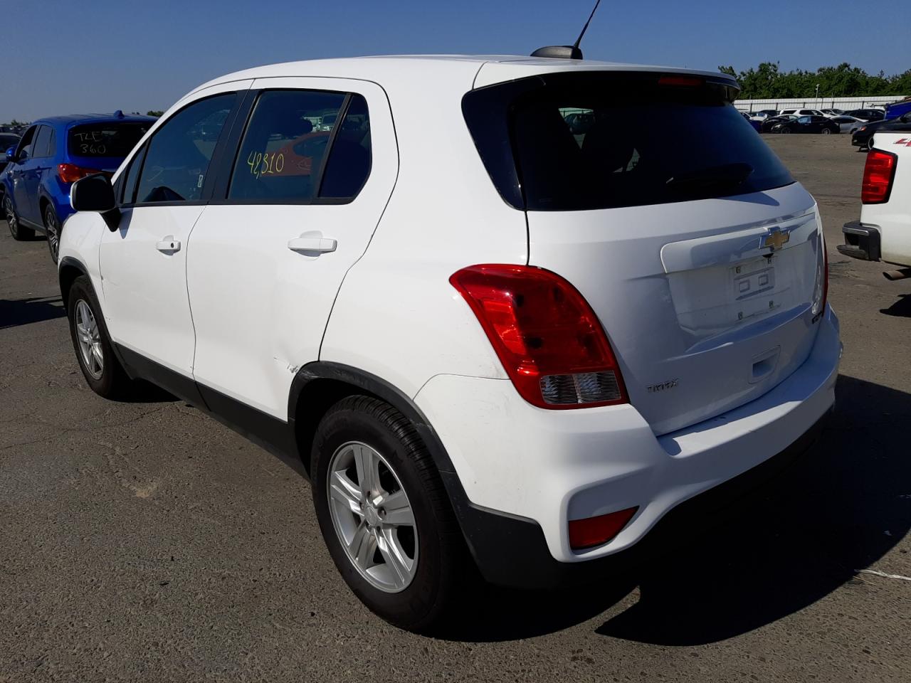 Photo 3 from auction – 2019 CHEVROLET TRAX LS with VIN 3GNCJKSB3KL190314