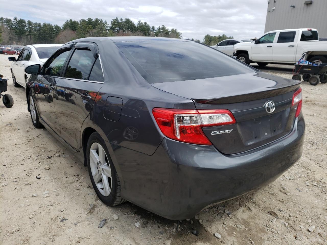 Photo 3 from auction – 2014 TOYOTA CAMRY with VIN 4T1BF1FK4EU746601