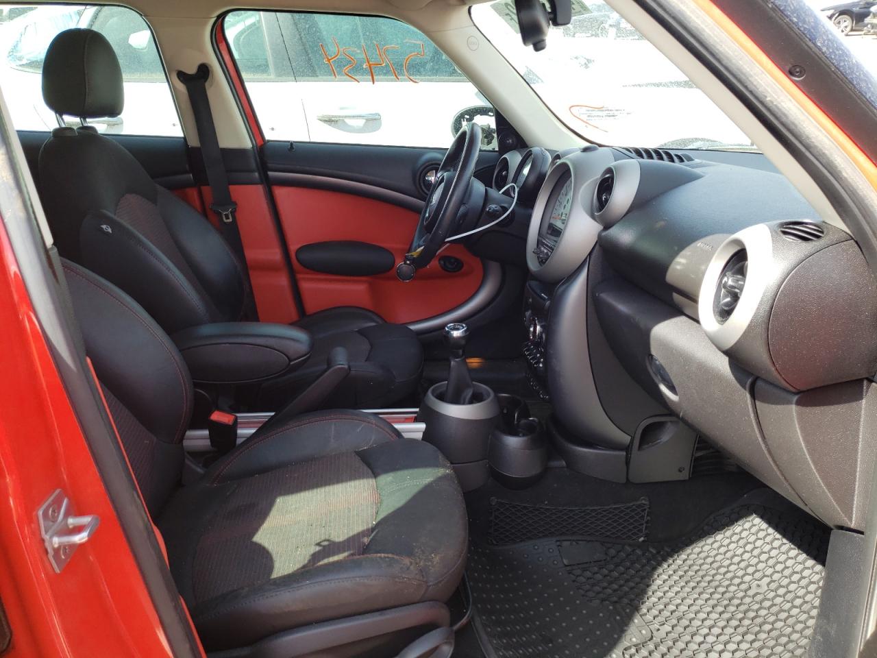 Photo 5 from auction – 2012 MINI COOPER S C with VIN WMWZC5C51CWM13286