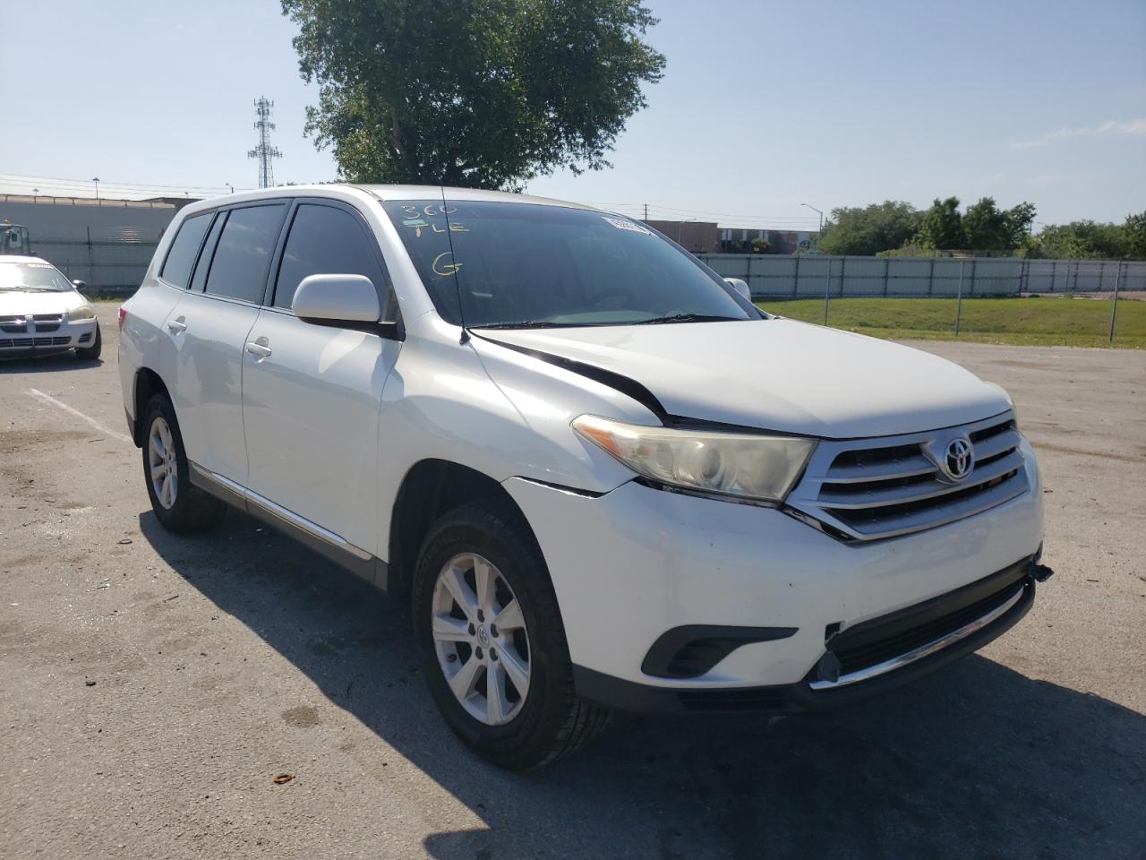 TOYOTA HIGHLANDER 2012 with VIN 5TDZA3EH5CS019794 - Photo from auction