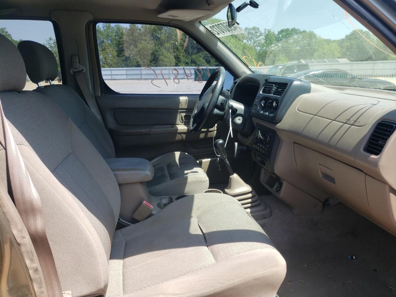 Photo 5 from auction – 2001 NISSAN FRONTIER with VIN 1N6ED27T11C303176