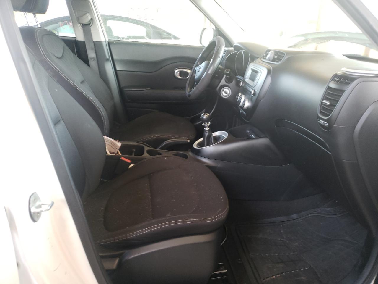 Photo 5 from auction – 2016 KIA SOUL with VIN KNDJN2A21G7278442