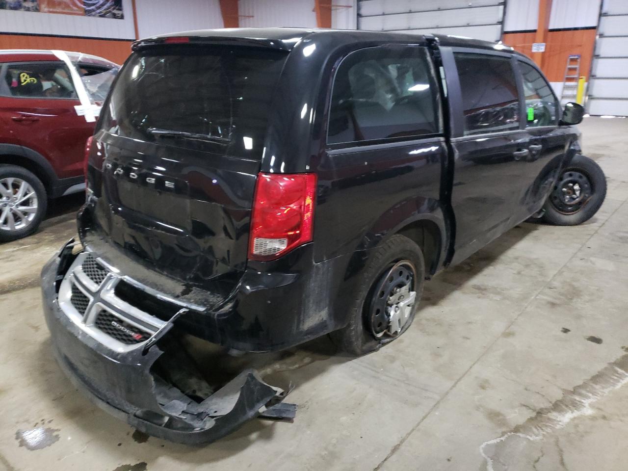 Photo 4 from auction – 2019 DODGE GRAND CARA with VIN 2C4RDGBG3KR713790