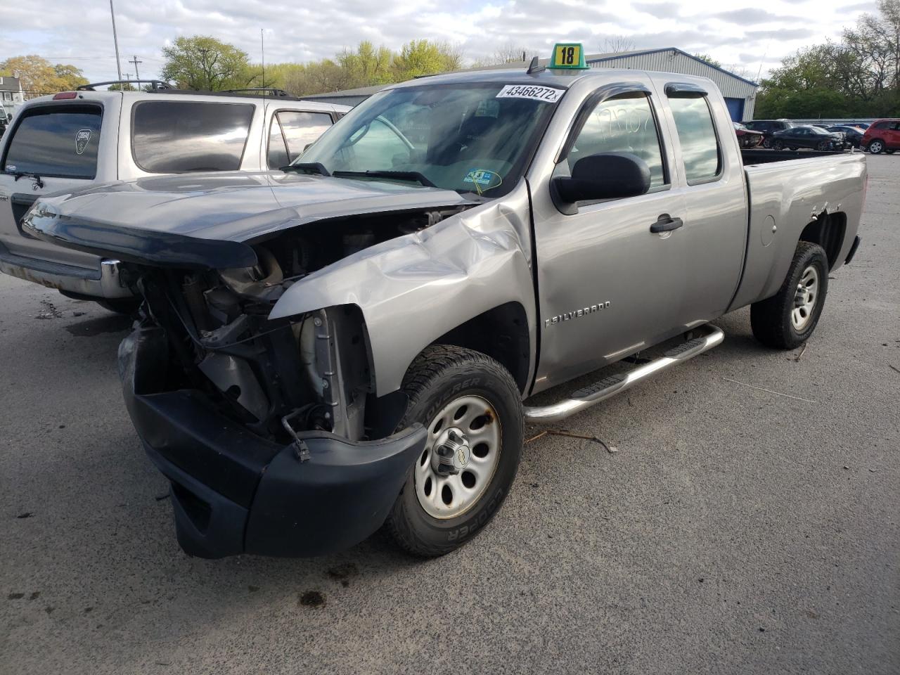 Photo 2 from auction – 2007 CHEVROLET SILVERADO with VIN 2GCEC19C671612704