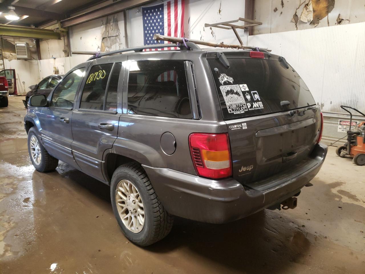 Photo 3 from auction – 2002 JEEP GRAND CHER with VIN 1J4GW58N12C279853