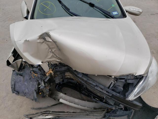 Photo 7 from auction – 2011 HYUNDAI SONATA SE with VIN 5NPEC4AC1BH152100