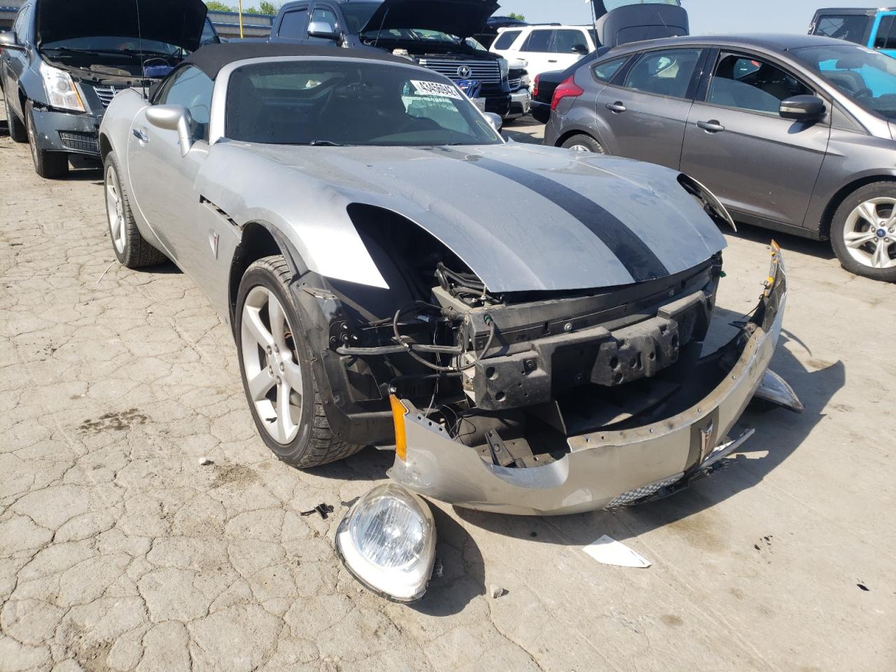 PONTIAC SOLSTICE 2006 with VIN 1G2MB33B66Y109930 - Photo from auction