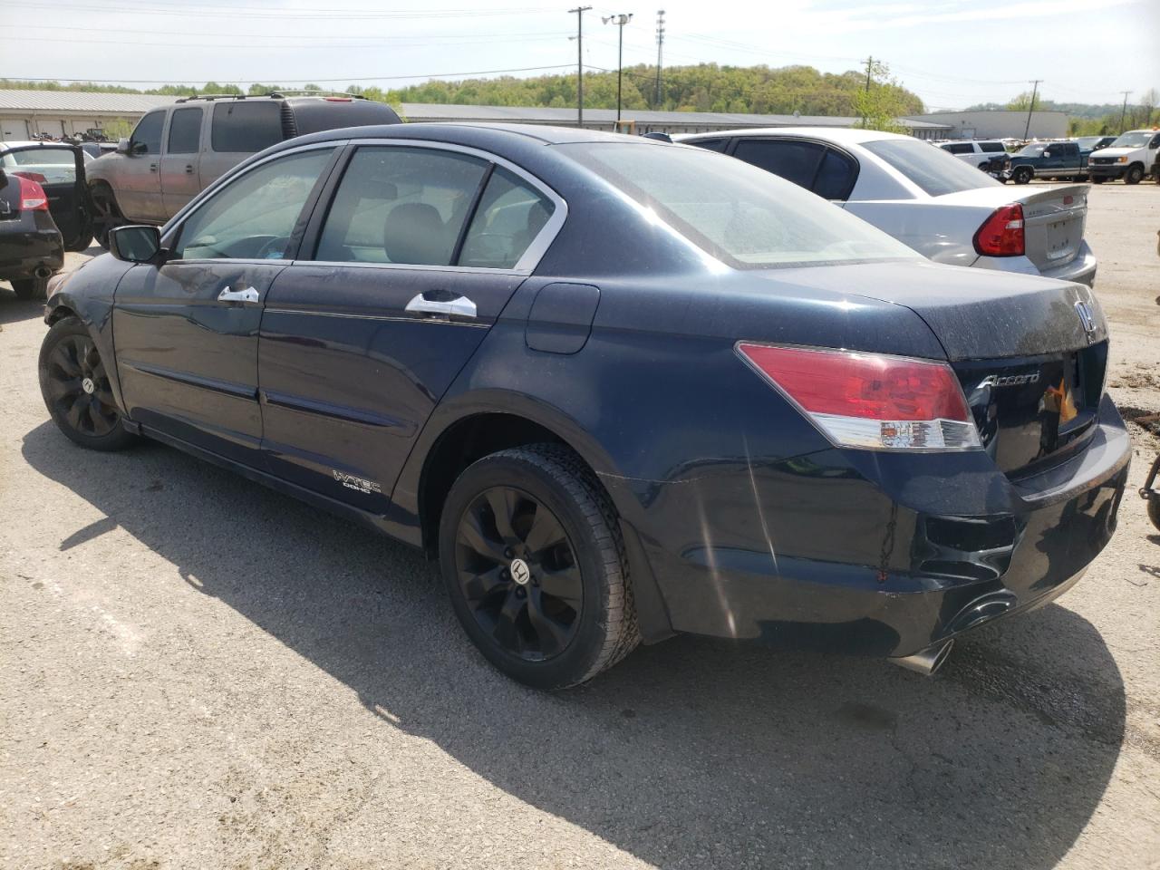 Photo 3 from auction – 2010 HONDA ACCORD EXL with VIN 5KBCP3F89AB006701