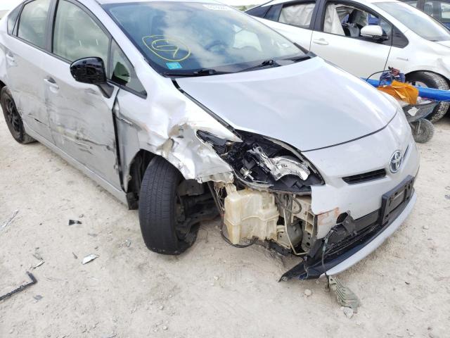Photo 9 from auction – 2013 TOYOTA PRIUS with VIN JTDKN3DU1D5584717
