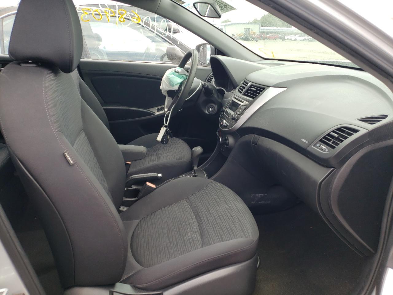 Photo 5 from auction – 2016 HYUNDAI ACCENT SE with VIN KMHCT5AE5GU255835