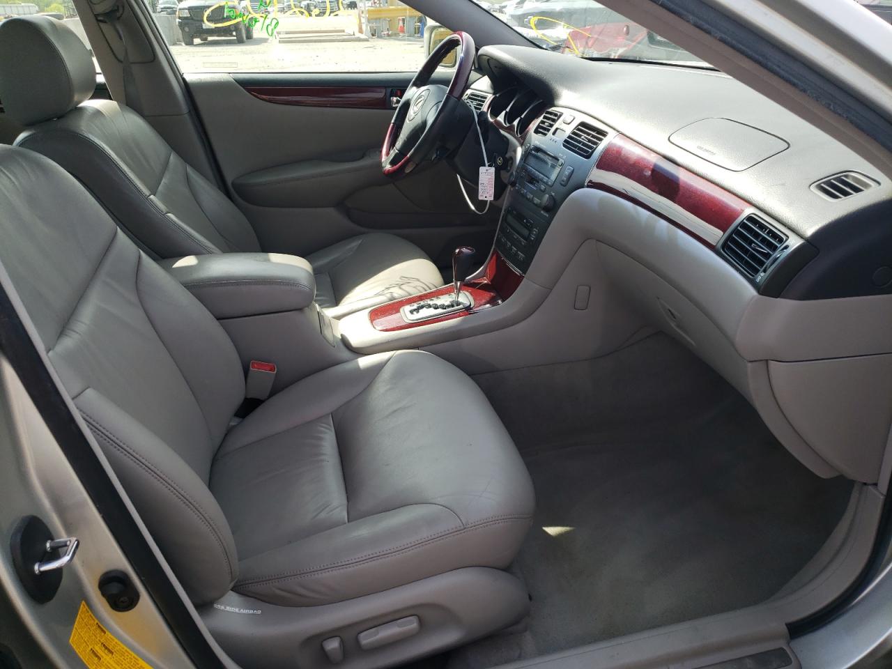 Photo 5 from auction – 2002 LEXUS ES 300 with VIN JTHBF30G420073363
