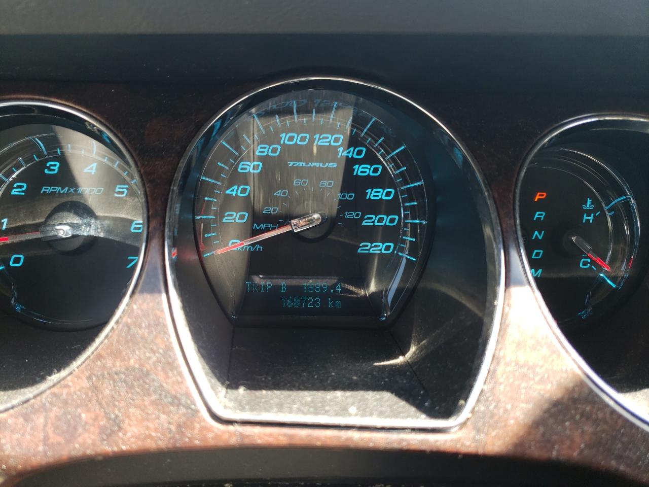 Photo 8 from auction – 2010 FORD TAURUS SEL with VIN 1FAHP2HW7AG128513