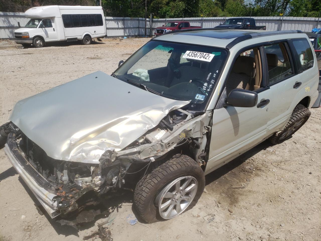 Photo 2 from auction – 2005 SUBARU FORESTER 2 with VIN JF1SG656X5H740920