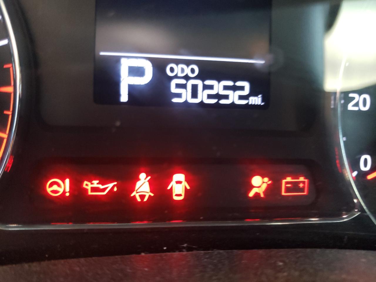 Photo 8 from auction – 2014 KIA FORTE LX with VIN KNAFX4A61E5221355