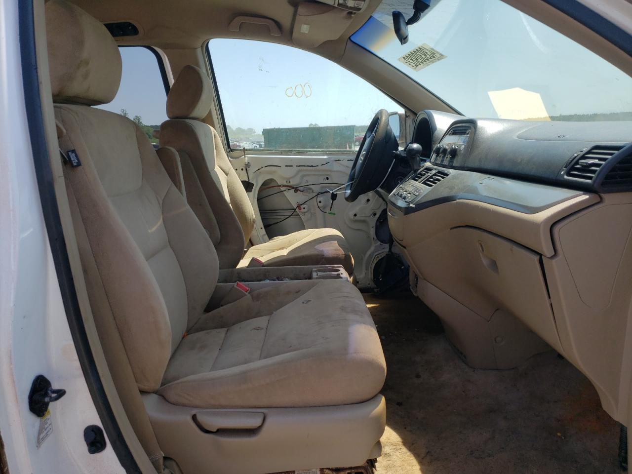 Photo 5 from auction – 2005 HONDA ODYSSEY EX with VIN 5FNRL38495B413678