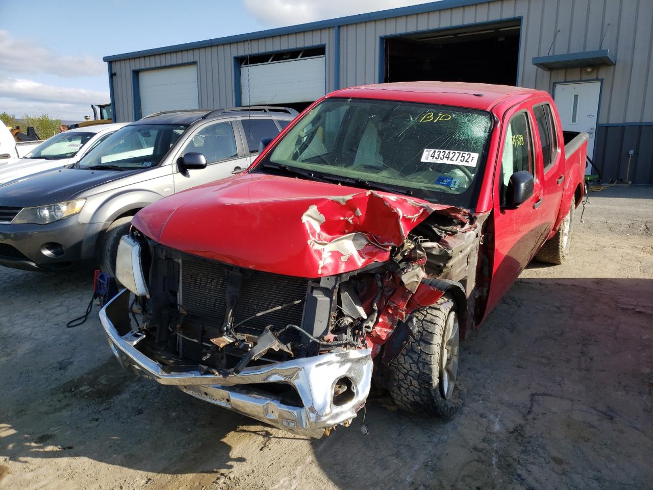 Photo 2 from auction – 2011 NISSAN FRONTIER S with VIN 1N6AD0EV1BC413542