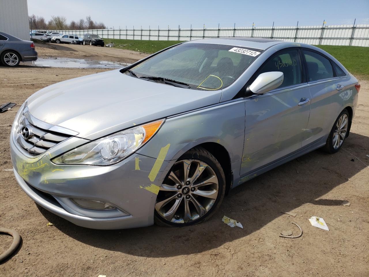 Photo 2 from auction – 2012 HYUNDAI SONATA SE with VIN 5NPEC4AC6CH425615