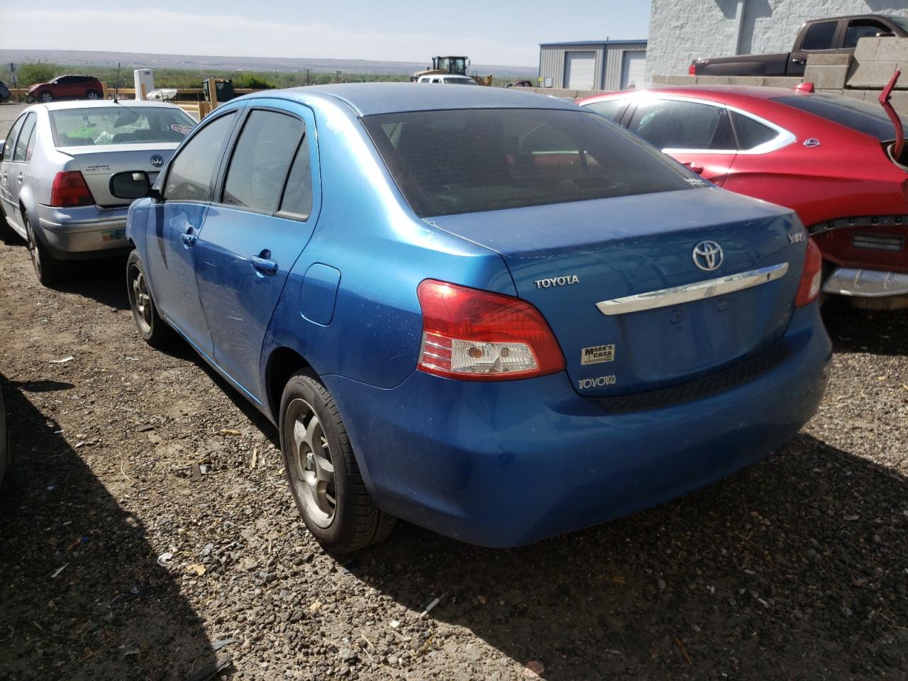 Photo 3 from auction – 2010 TOYOTA YARIS with VIN JTDBT4K35A4068528
