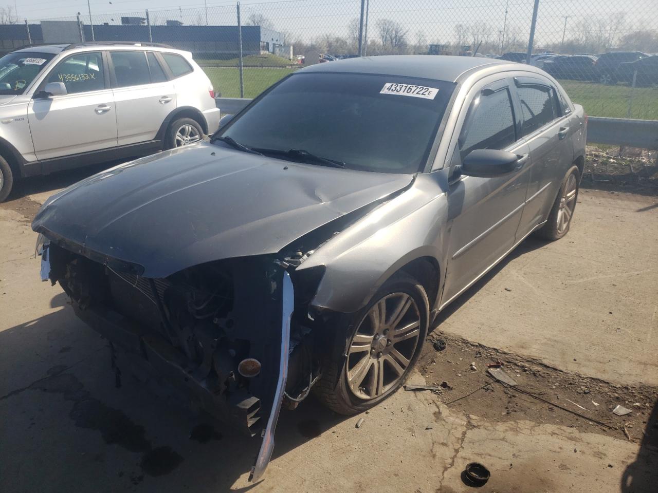 Photo 2 from auction – 2012 CHRYSLER 200 TOURIN with VIN 1C3CCBBG1CN228546
