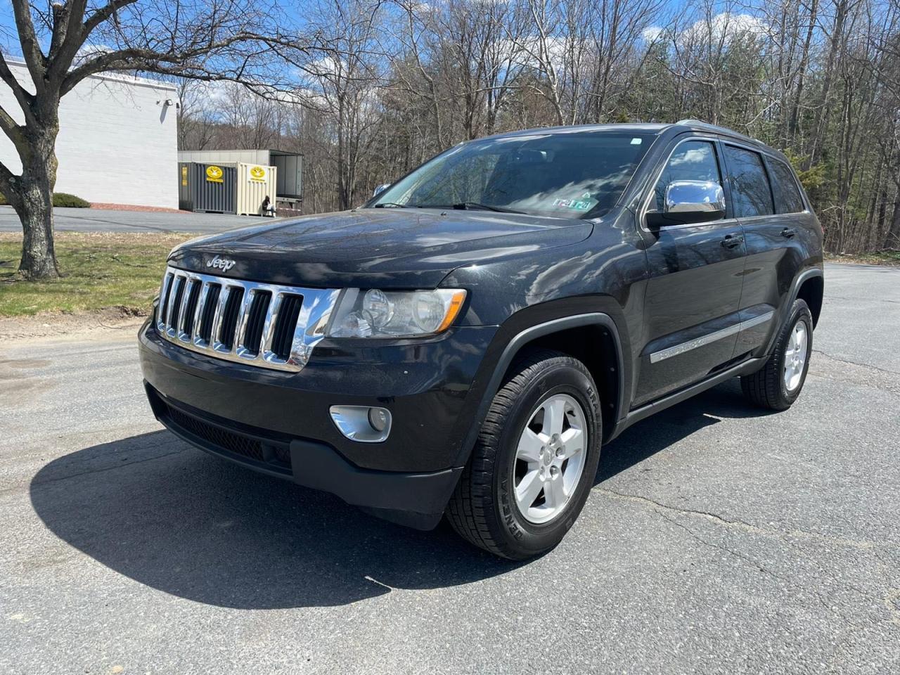 Photo 2 from auction – 2012 JEEP GRAND CHER with VIN 1C4RJFAG6CC250543