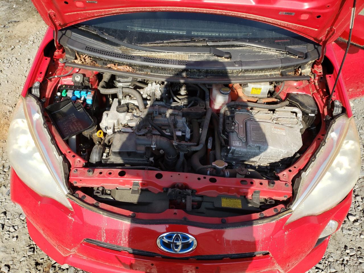 Photo 7 from auction – 2012 TOYOTA PRIUS C with VIN JTDKDTB37C1501603