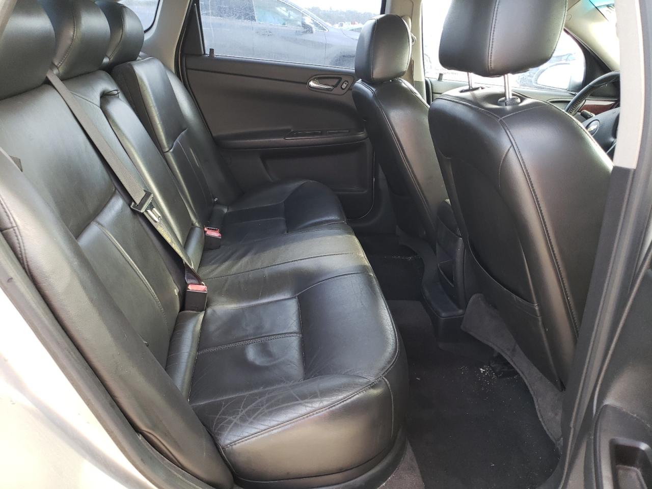 Photo 6 from auction – 2006 CHEVROLET IMPALA LTZ with VIN 2G1WU581069286111