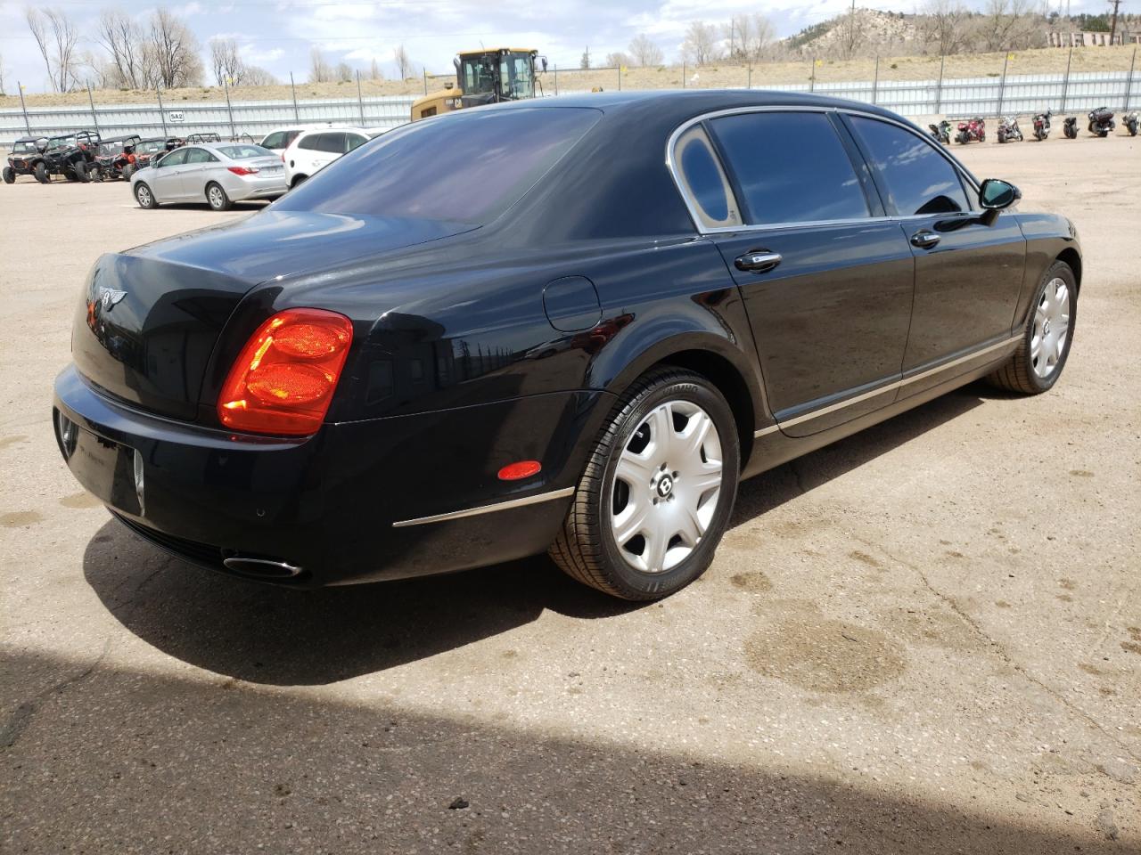 Photo 4 from auction – 2006 BENTLEY CONTINENTA with VIN SCBBR53W96C033083