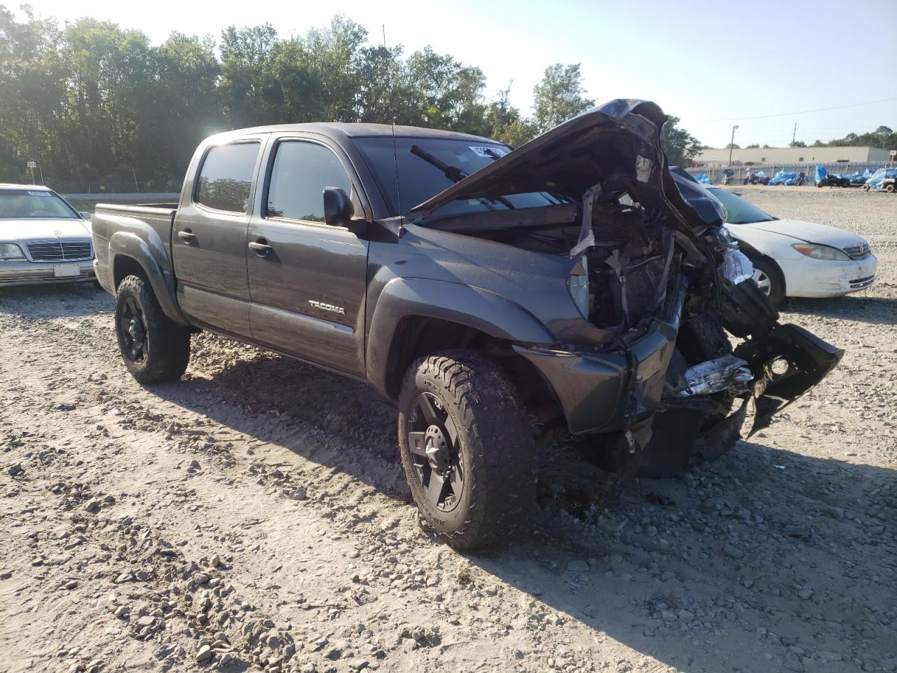 TOYOTA TACOMA DOU 2012 with VIN 3TMJU4GN9CM133729 - Photo from auction