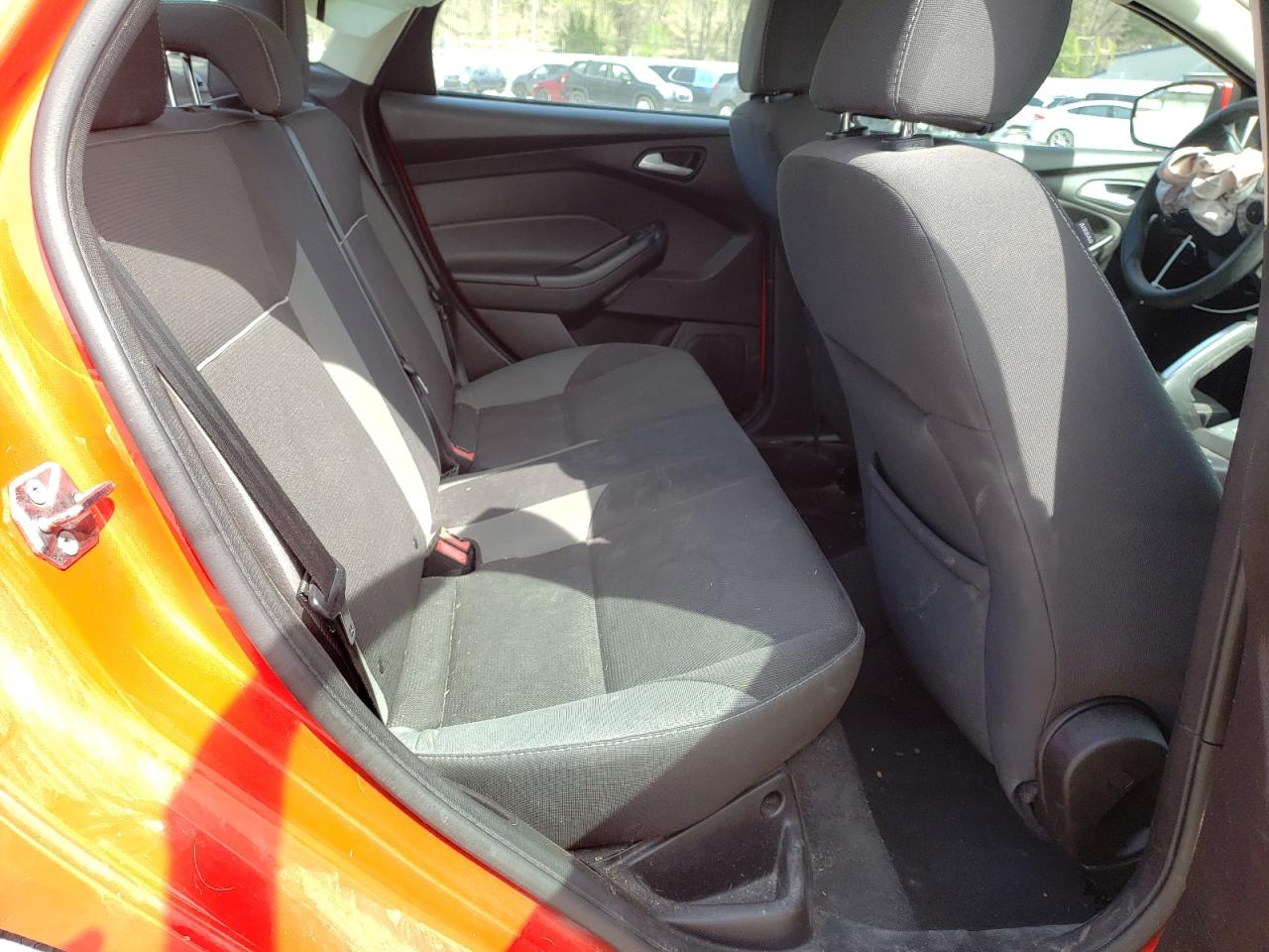 Photo 6 from auction – 2013 FORD FOCUS SE with VIN 1FADP3F24DL261391