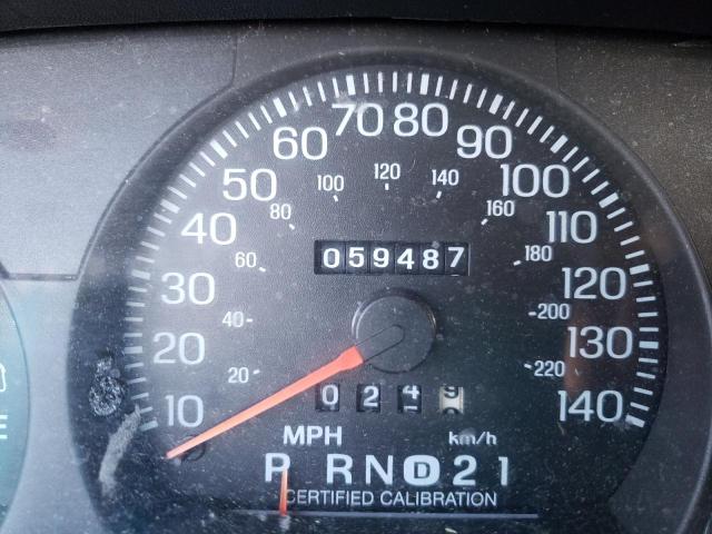 Photo 8 from auction – 2004 FORD CROWN VICT with VIN 2FAFP71W44X183563