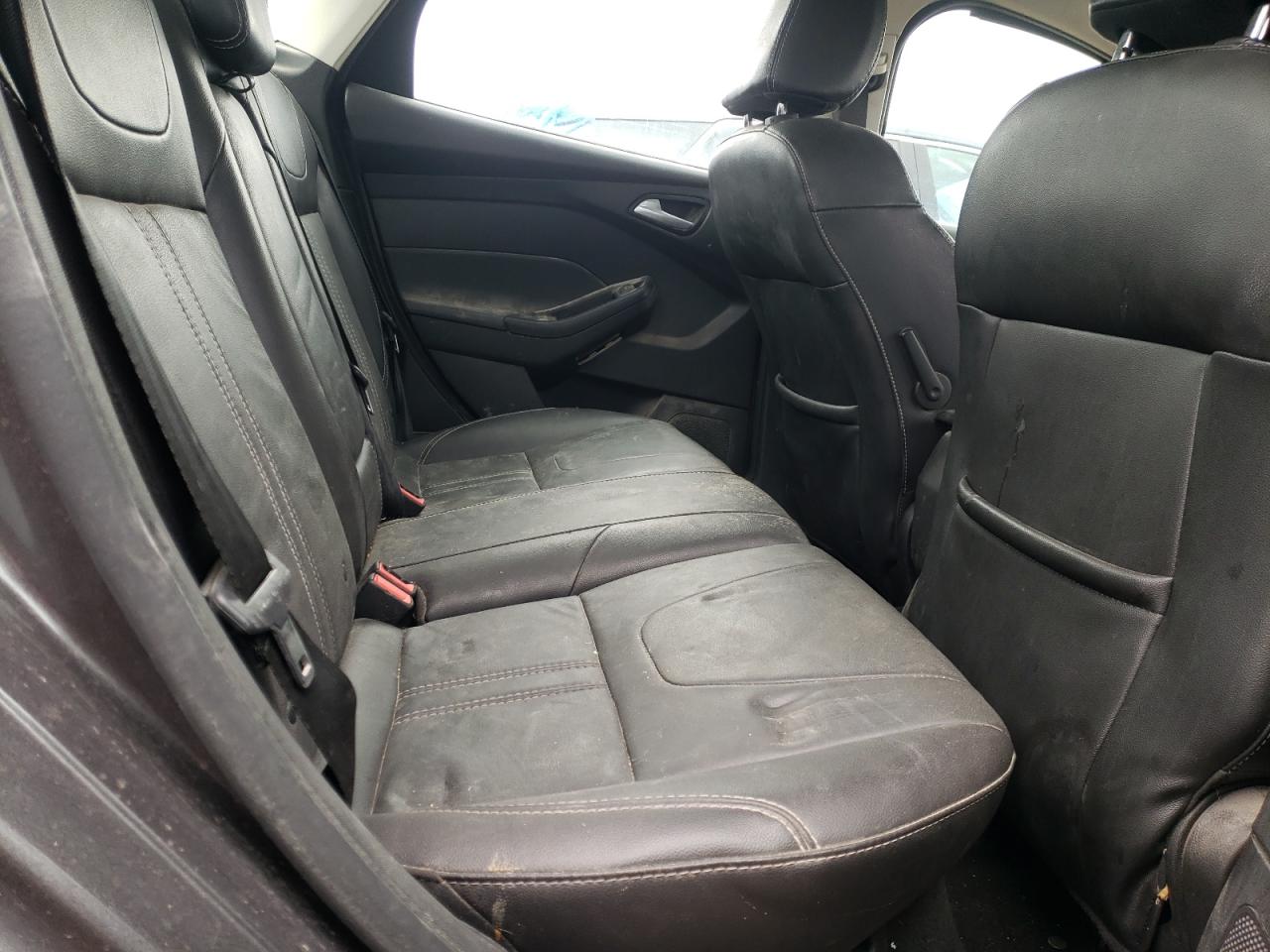 Photo 6 from auction – 2014 FORD FOCUS SE with VIN 1FADP3F22EL429434