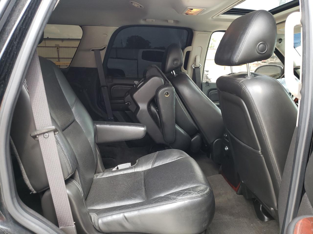 Photo 6 from auction – 2008 CADILLAC ESCALADE L with VIN 1GYEC63818R137709