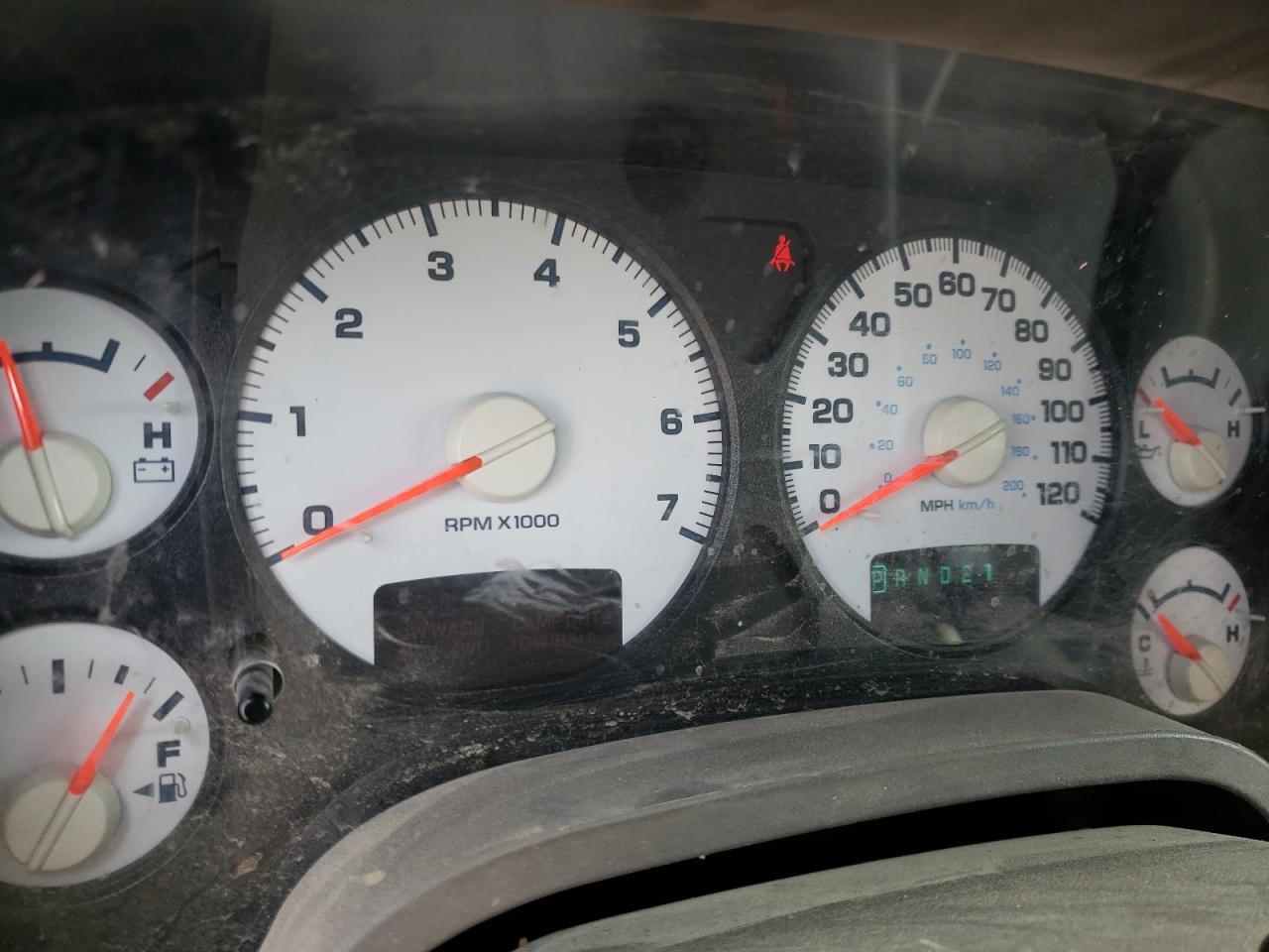 Photo 8 from auction – 2004 DODGE RAM 1500 S with VIN 1D7HU18D94S684664