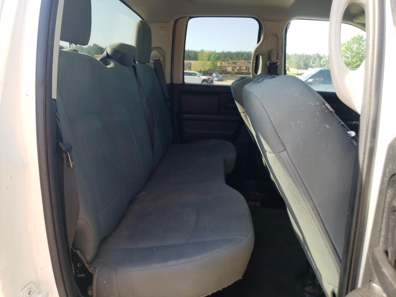 Photo 6 from auction – 2017 RAM 1500 ST with VIN 1C6RR6FT0HS622266