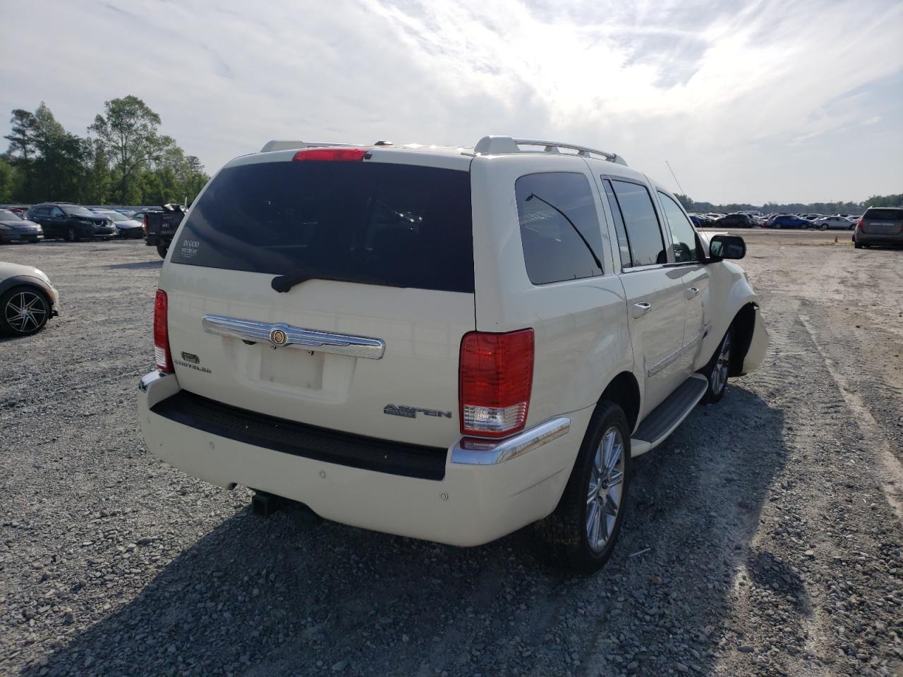 Photo 4 from auction – 2009 CHRYSLER ASPEN LIMI with VIN 1A8HW58T89F704074