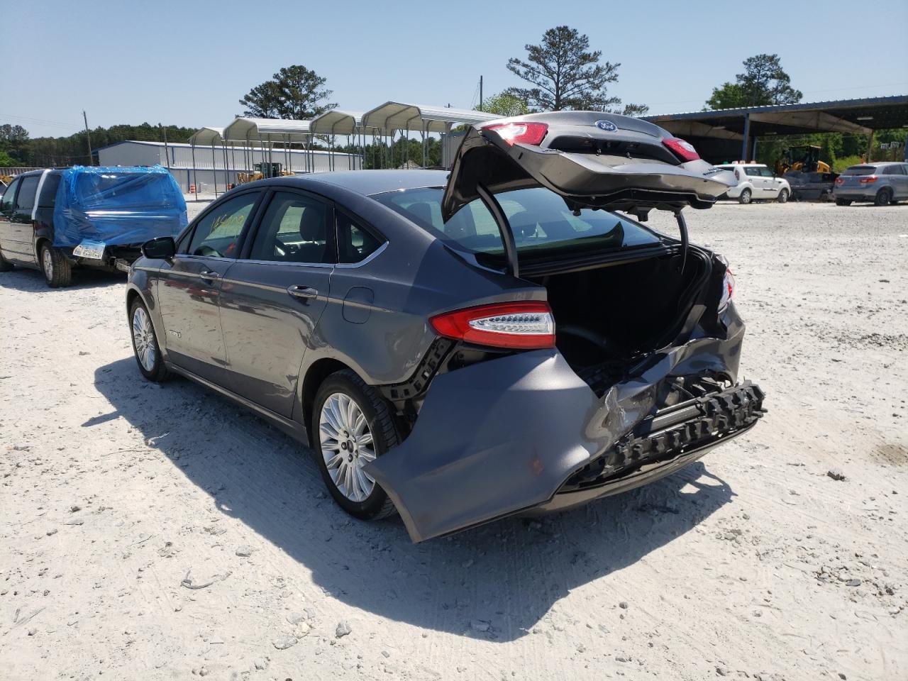 Photo 3 from auction – 2013 FORD FUSION SE with VIN 3FA6P0LU2DR375114