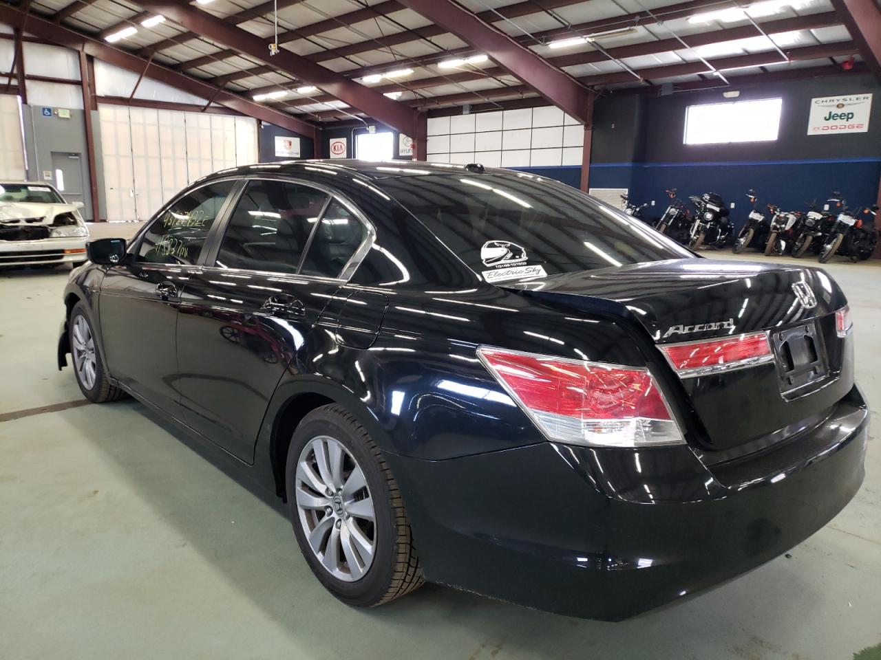 Photo 3 from auction – 2012 HONDA ACCORD EXL with VIN 1HGCP2F83CA083683
