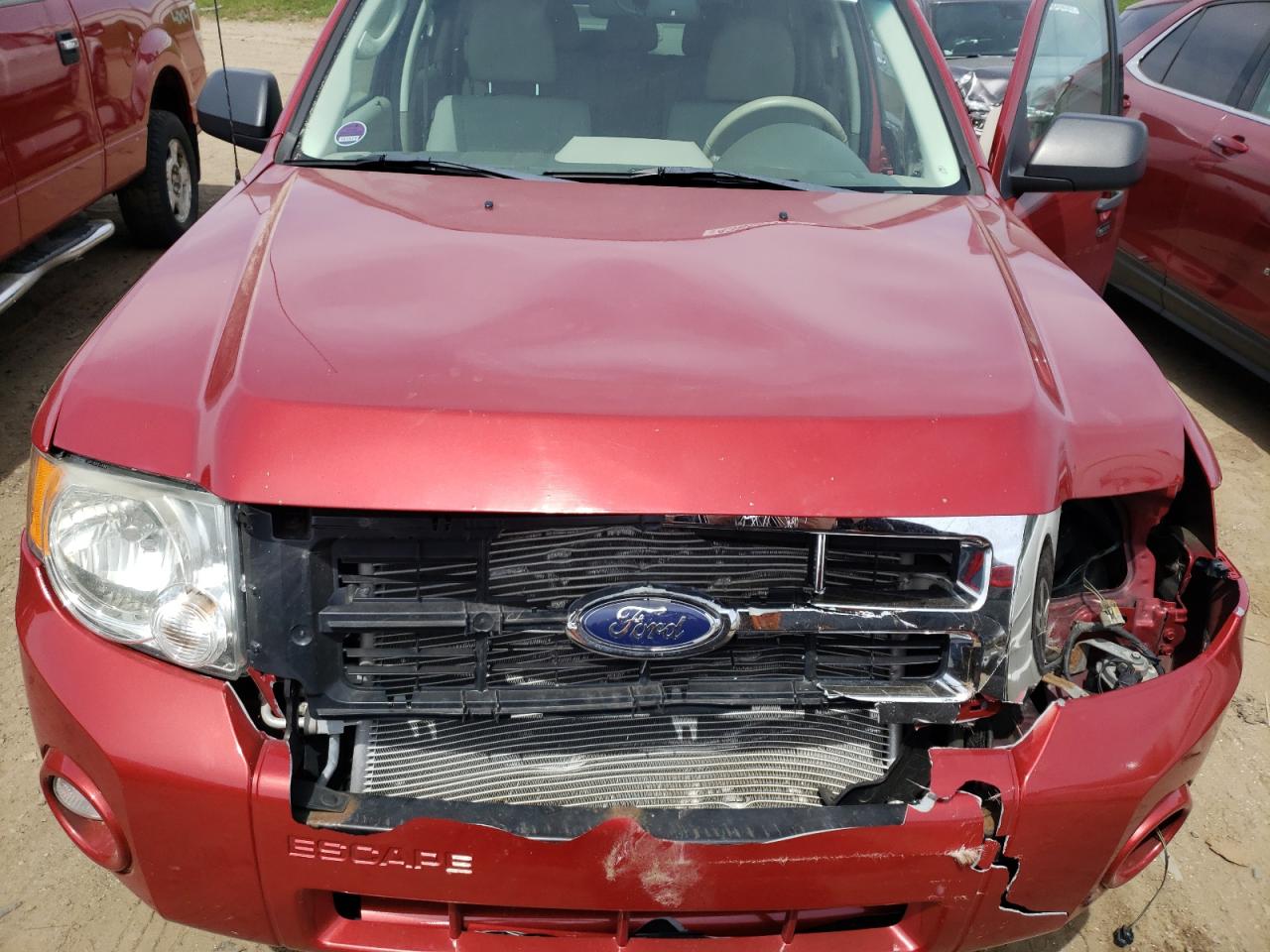 Photo 7 from auction – 2012 FORD ESCAPE XLT with VIN 1FMCU9D76CKA28466