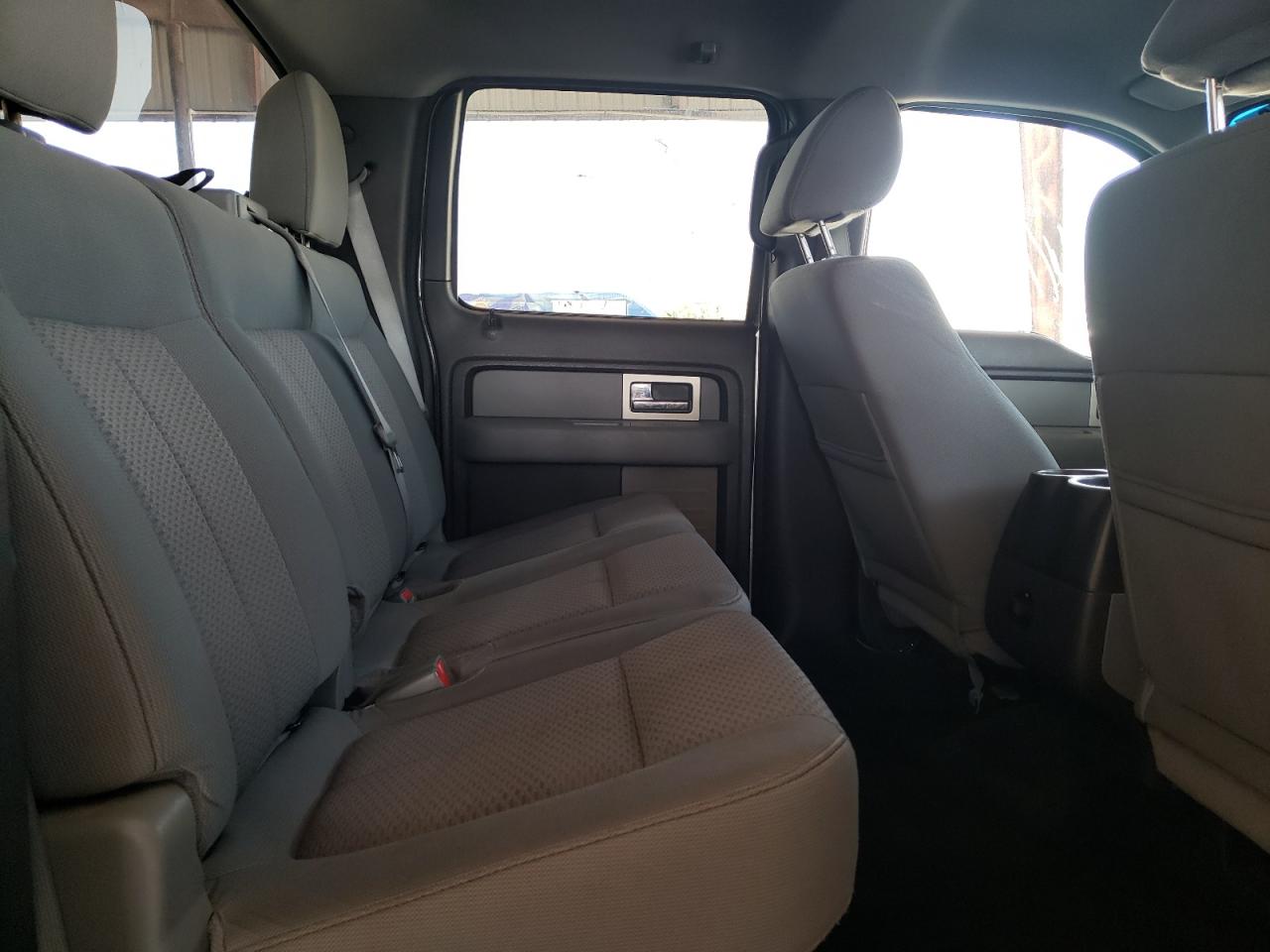 Foto 6 de la subasta – 2011 FORD F150 SUPER con VIN 1FTFW1CF0BFC86186