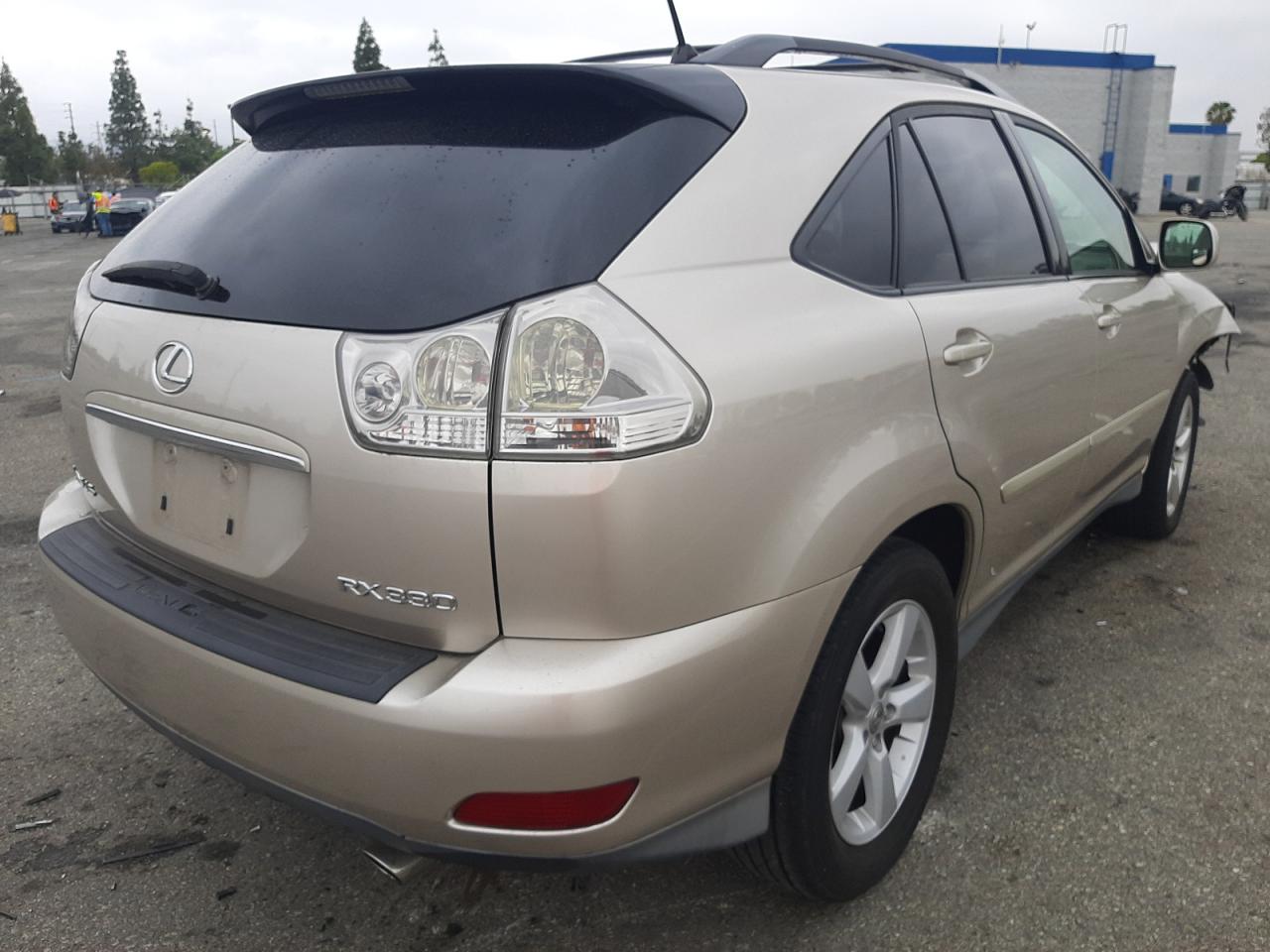 Photo 4 from auction – 2006 LEXUS RX 330 with VIN 2T2GA31U16C052956