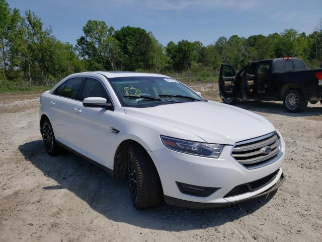 FORD TAURUS SEL 2018 with VIN 1FAHP2E81JG135320 - Photo from auction