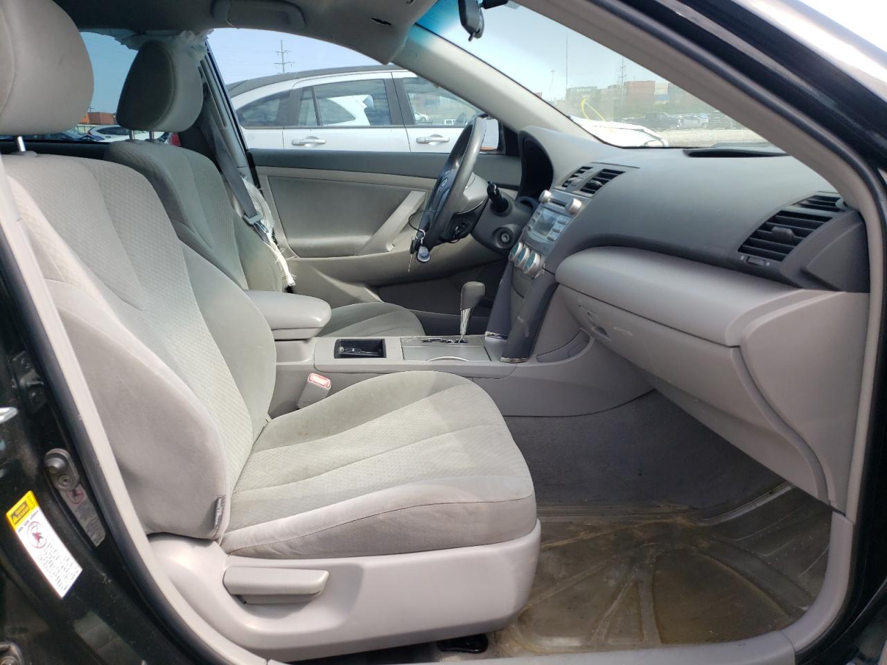 Photo 5 from auction – 2007 TOYOTA CAMRY CE with VIN 4T4BE46K37R008477