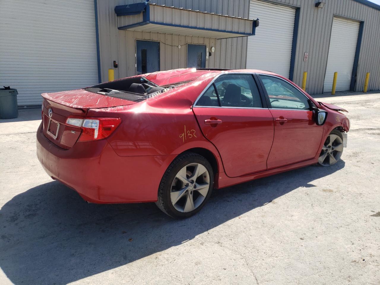 Photo 4 from auction – 2014 TOYOTA CAMRY L with VIN 4T1BF1FK1EU795206