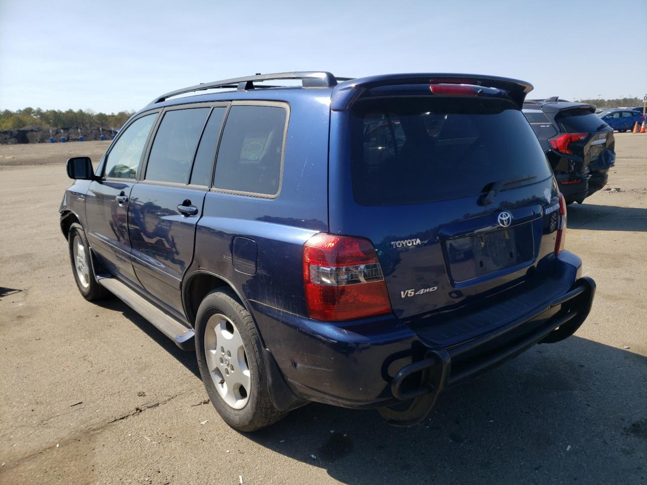 Photo 3 from auction – 2006 TOYOTA HIGHLANDER with VIN JTEEP21A860146025