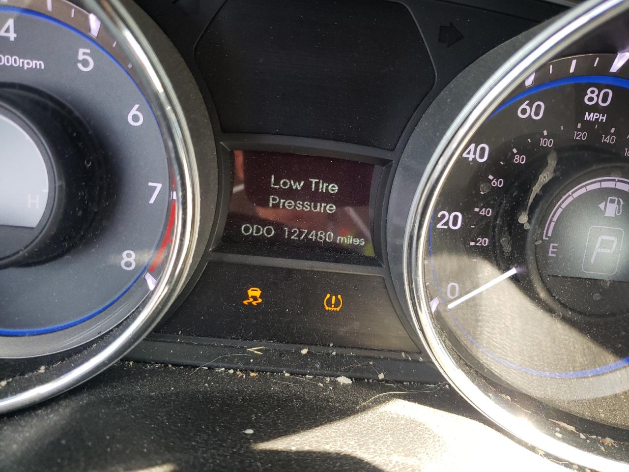 Photo 8 from auction – 2014 HYUNDAI SONATA GLS with VIN 5NPEB4AC4EH872210