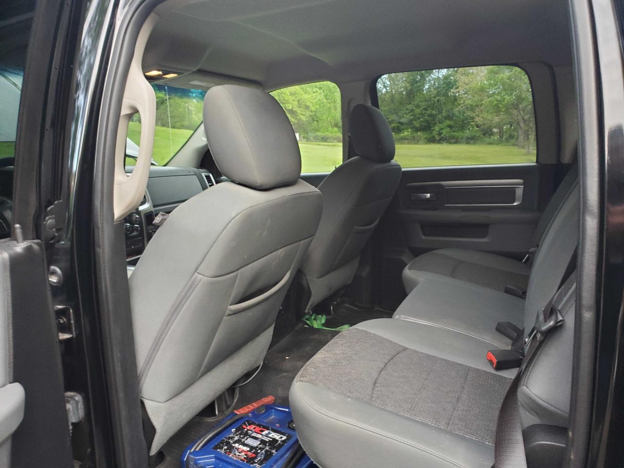 Photo 6 from auction – 2014 RAM 1500 SLT with VIN 1C6RR7LT0ES405208