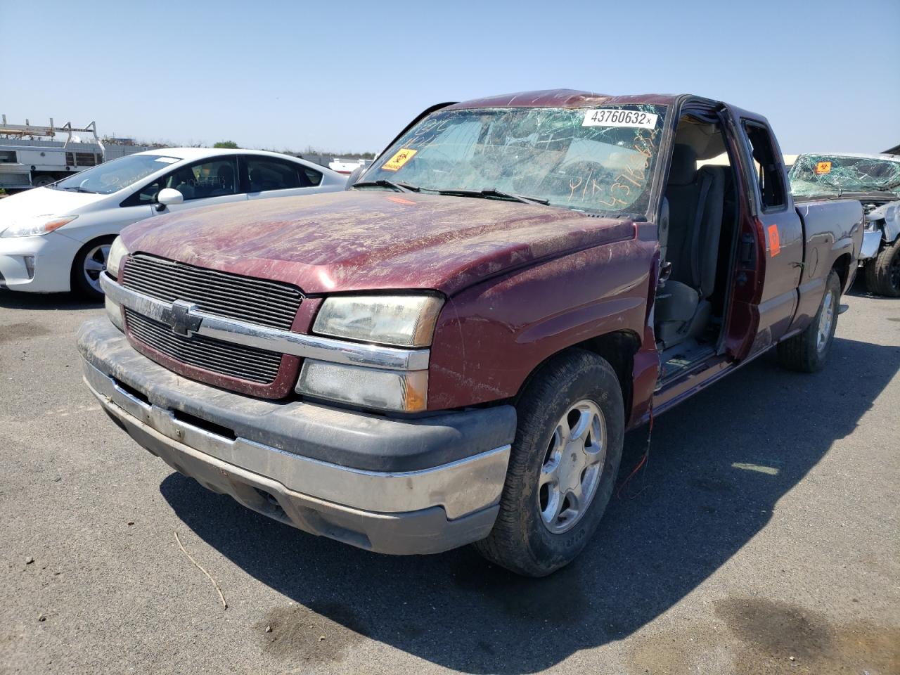 Photo 2 from auction – 2003 CHEVROLET SILVERADO with VIN 2GCEC19V431211695